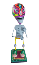 Cargar imagen en el visor de la galería, Luchador de barro policromado