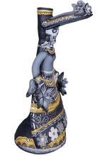 Cargar imagen en el visor de la galería, Catrina de barro policromado