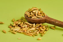 Cargar imagen en el visor de la galería, Pepitas tostadas con sal