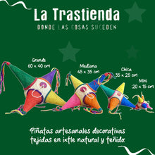 Cargar imagen en el visor de la galería, Piñatas artesanales
