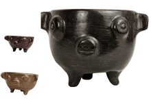 Cargar imagen en el visor de la galería, Salsera de barro bruñido