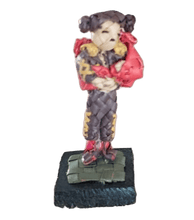 Cargar imagen en el visor de la galería, Artesanía de palma