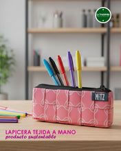 Cargar imagen en el visor de la galería, Lapicera artesanal
